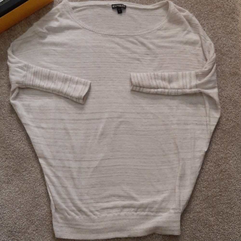 Express size small - Picture 2 of 3